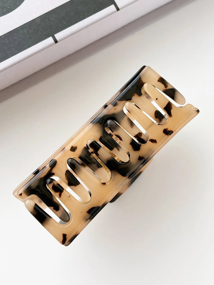 Brown Geometric Hair Claw