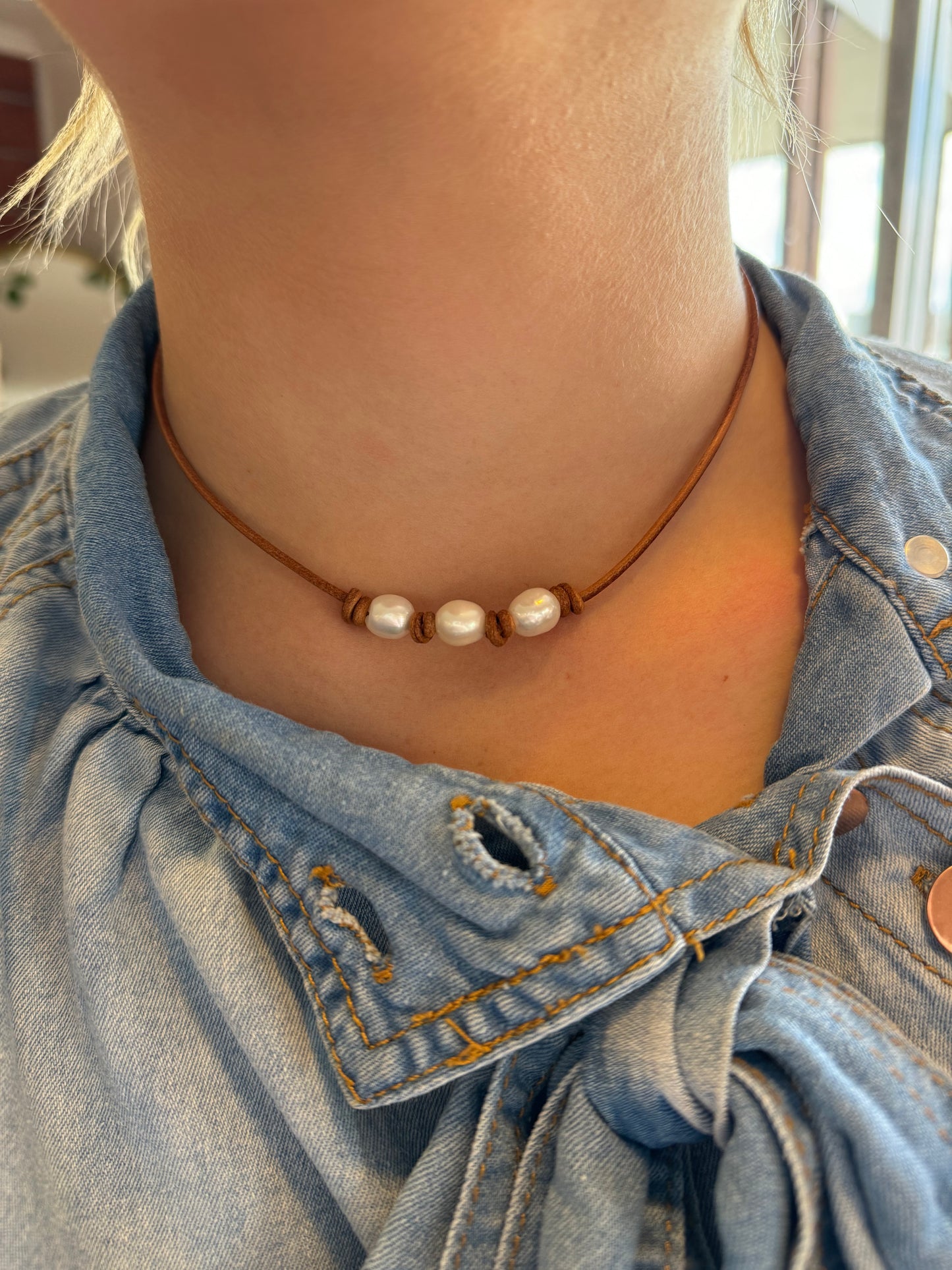 Leather Pearl choker